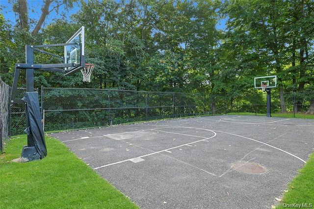 208 Harris Road EA6, Bedford Hills, NY 10507