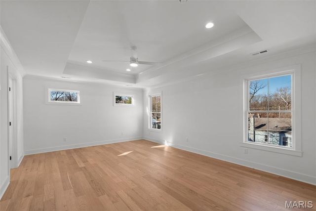 112 Oakwood Avenue, Webster Groves, MO 63119