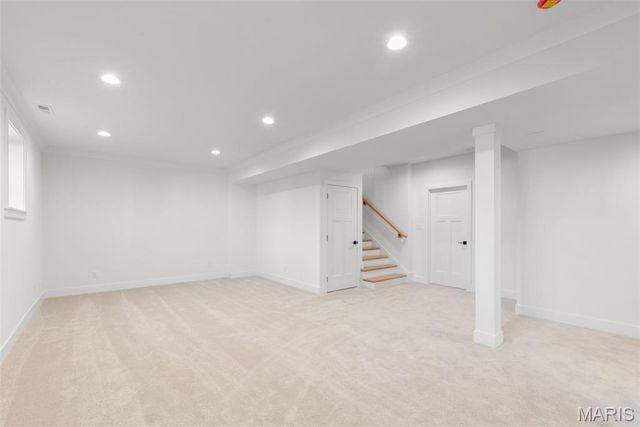 112 Oakwood Avenue, Webster Groves, MO 63119