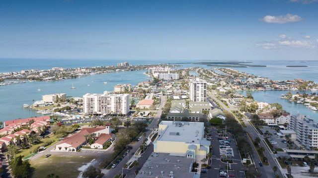 241 SKIFF POINT 4, Clearwater Beach, FL 33767