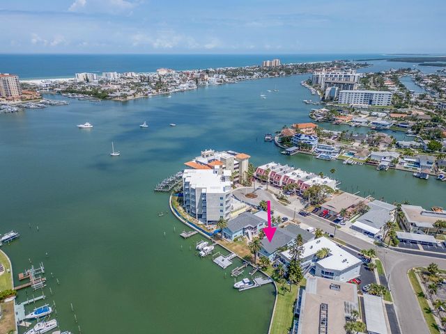 241 SKIFF POINT 4, Clearwater Beach, FL 33767