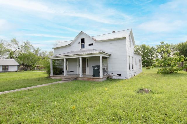 509 & 511 S Saint Andrews Street, Weimar, TX 78962