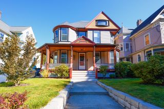 229 Bishop Street 3rd floor, New Haven, CT 06511