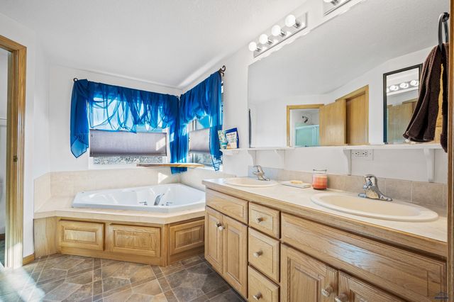 17 OTHER, Sundance, WY 82729