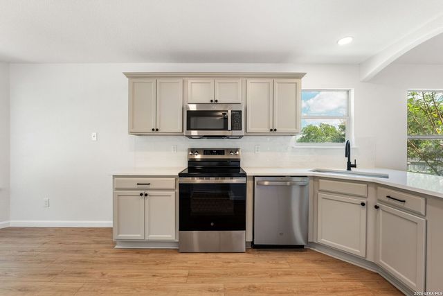 2835 SEASCAPE LN, New Braunfels, TX 78130