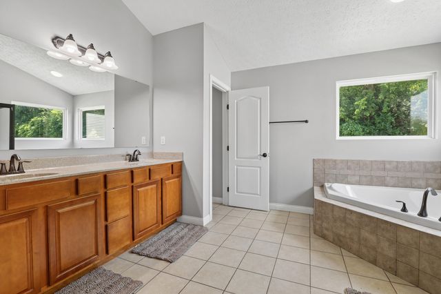 1977 Freedom Trail, Independence, KY 41051