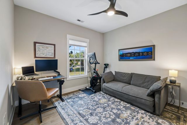 205 Morganmeade Ct, Nashville, TN 37216