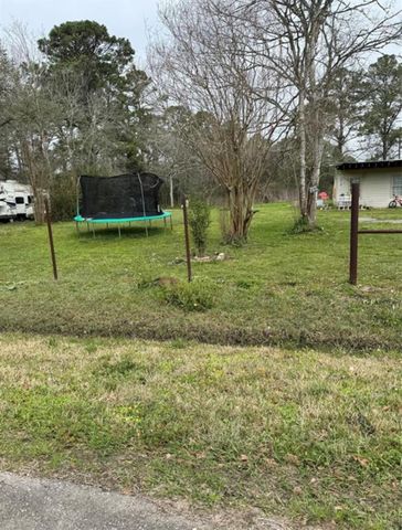 302 Moose Drive, Crosby, TX 77532