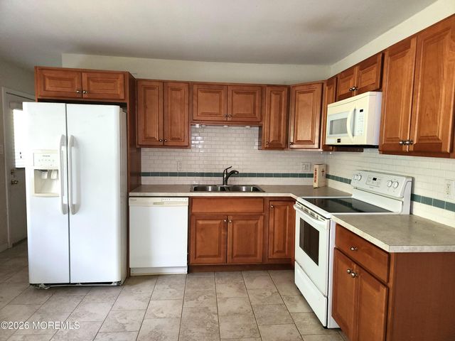 29 Beach Drive, Little Egg Harbor, NJ 08087