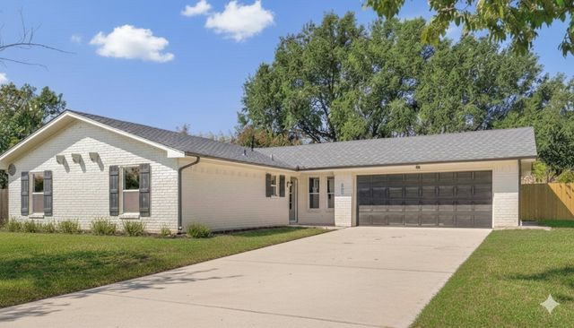 509 Bryan Drive, Denison, TX 75020