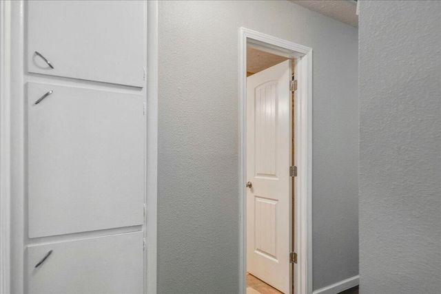525 W Erie Street, Springfield, MO 65807
