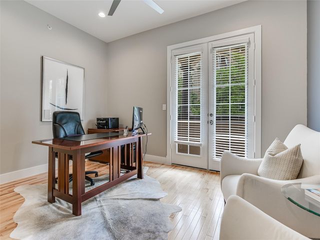 1529 Barton Springs RD 13, Austin, TX 78704
