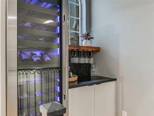1529 Barton Springs RD 13, Austin, TX 78704