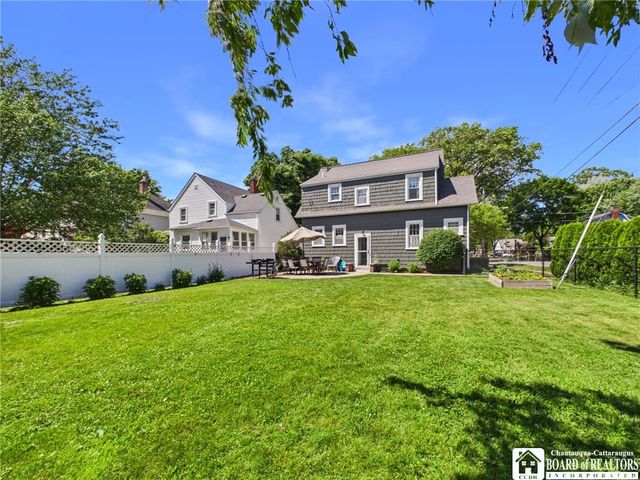 256 Highland Avenue, Hamburg, NY 14075