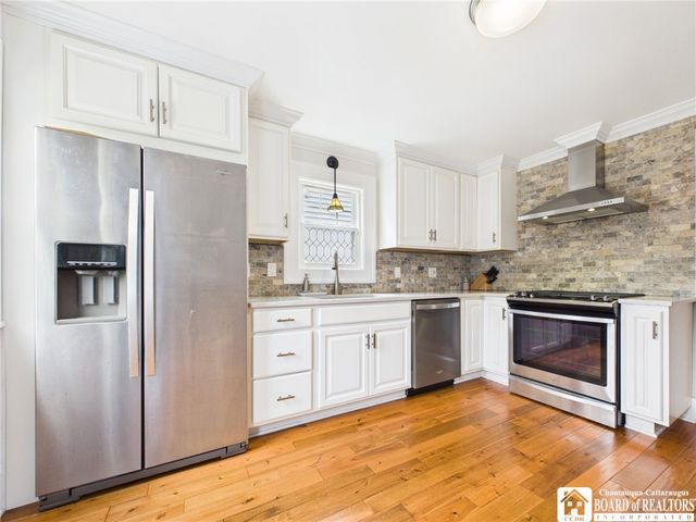 256 Highland Avenue, Hamburg, NY 14075