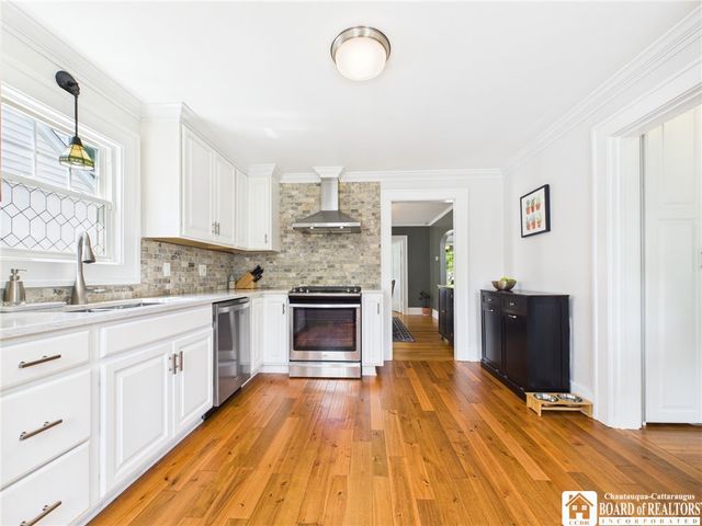 256 Highland Avenue, Hamburg, NY 14075