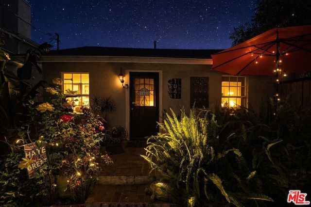 1041 W 1st Street, San Pedro (los Angeles), CA 90731