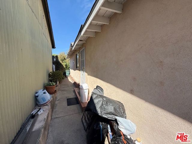 1041 W 1st Street, San Pedro (los Angeles), CA 90731