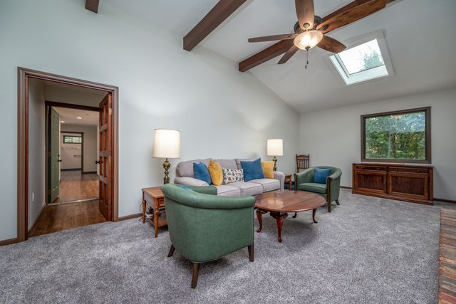451 N Wilson Avenue, Morehead, KY 40351