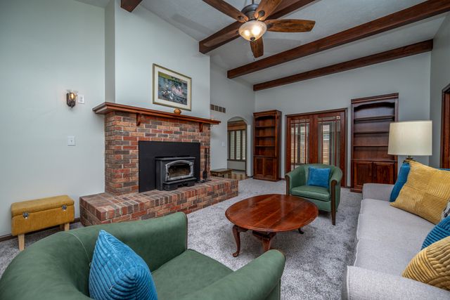 451 N Wilson Avenue, Morehead, KY 40351