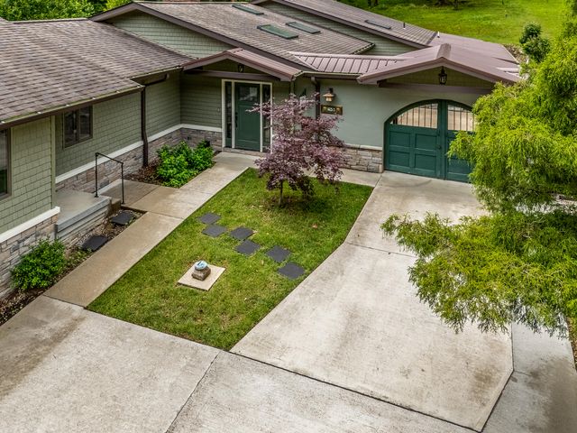 451 N Wilson Avenue, Morehead, KY 40351