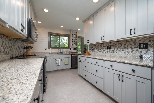 451 N Wilson Avenue, Morehead, KY 40351