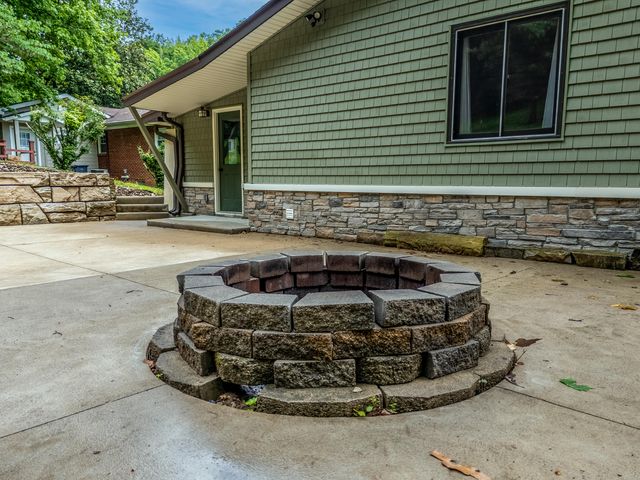451 N Wilson Avenue, Morehead, KY 40351