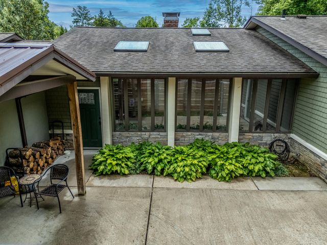 451 N Wilson Avenue, Morehead, KY 40351