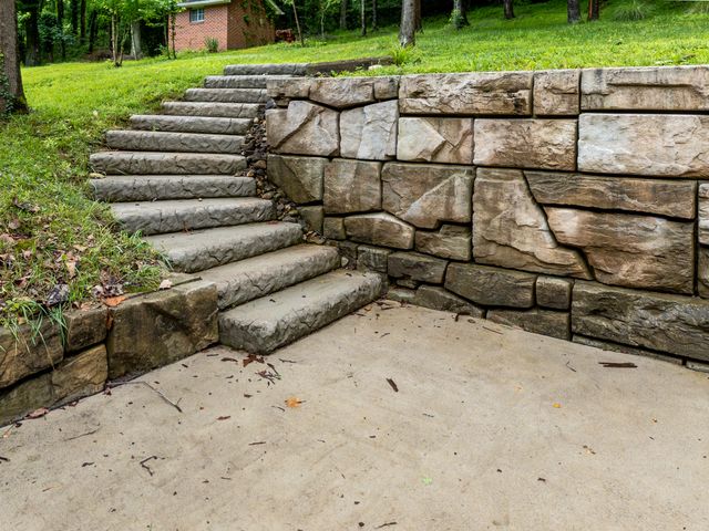 451 N Wilson Avenue, Morehead, KY 40351