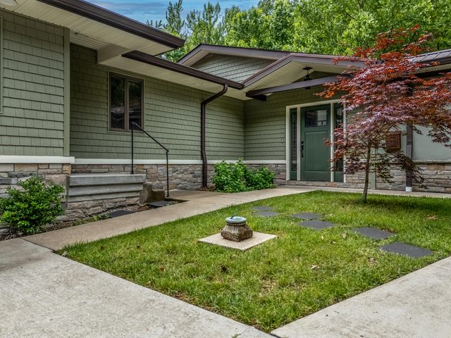 451 N Wilson Avenue, Morehead, KY 40351