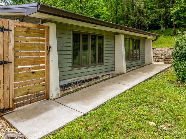451 N Wilson Avenue, Morehead, KY 40351