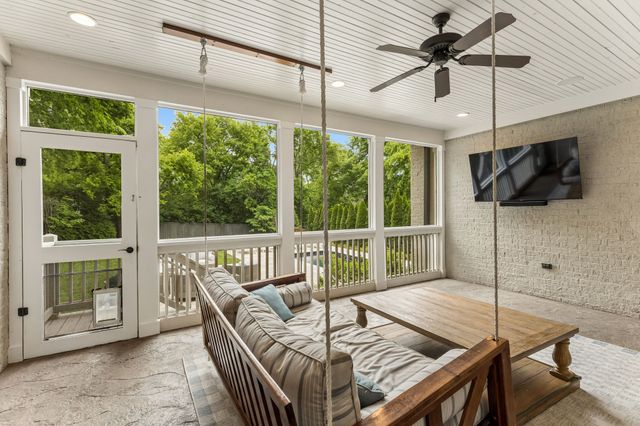 4208A Farrar Avenue, Nashville, TN 37215