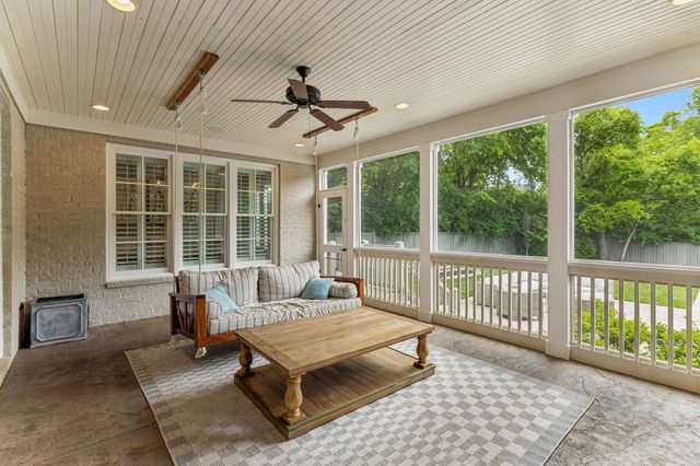 4208A Farrar Avenue, Nashville, TN 37215