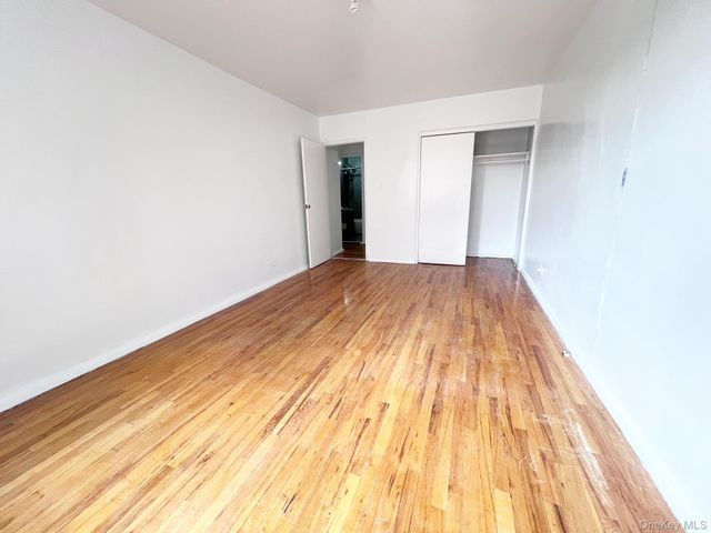 38-25 Parsons Boulevard 5A, Flushing, NY 11354