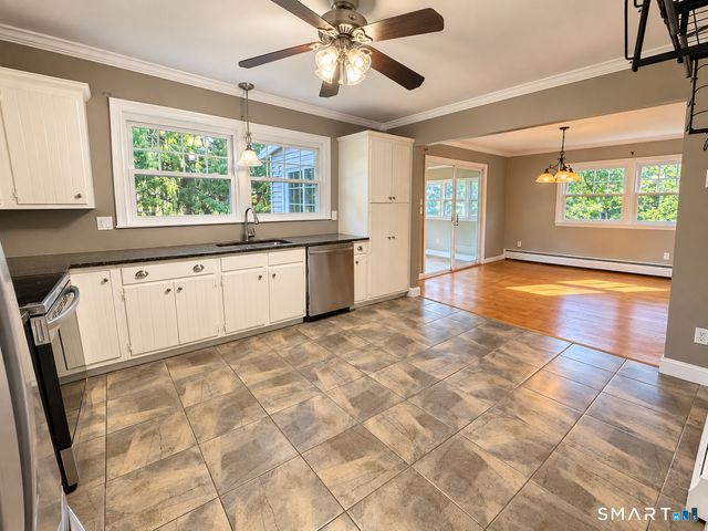 18 Overlook Road, Ledyard, CT 06335