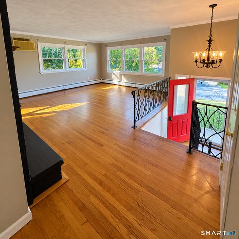 18 Overlook Road, Ledyard, CT 06335
