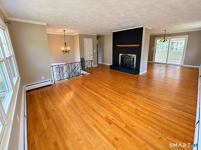 18 Overlook Road, Ledyard, CT 06335