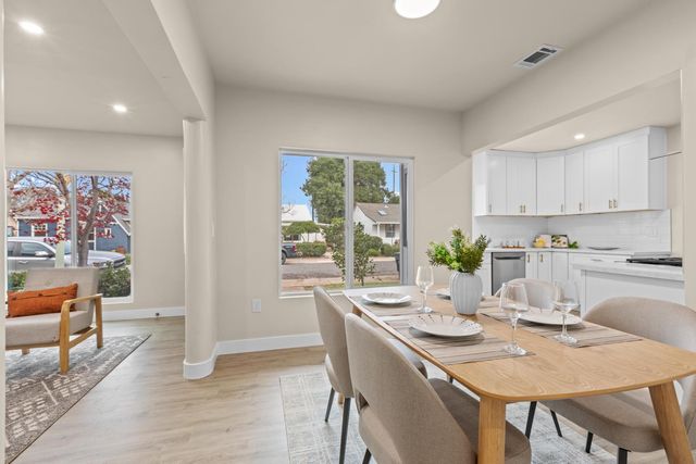 2200 7th Ave, Sacramento, CA 95818