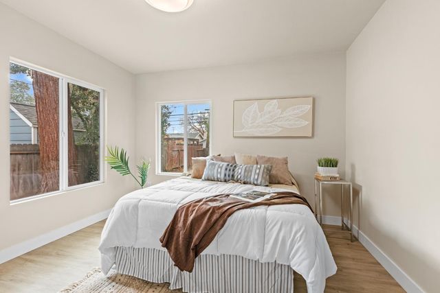 2200 7th Ave, Sacramento, CA 95818