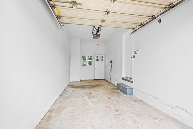 2200 7th Ave, Sacramento, CA 95818