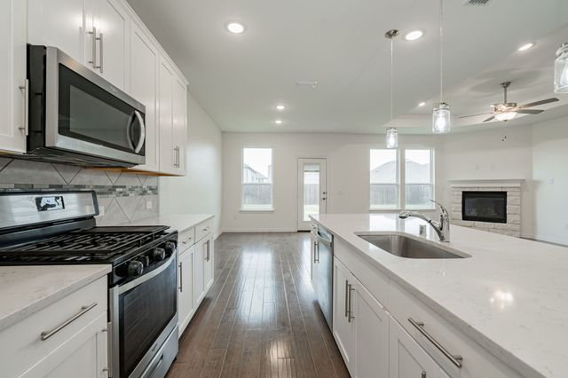 347 Meredith Drive, Fate, TX 75087