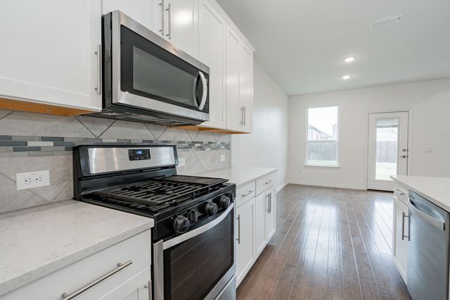 347 Meredith Drive, Fate, TX 75087