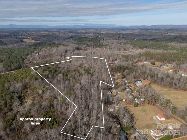 201 Harris Street, Bostic, NC 28018