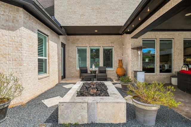 2319 Red Fox Drive, Missouri City, TX 77459