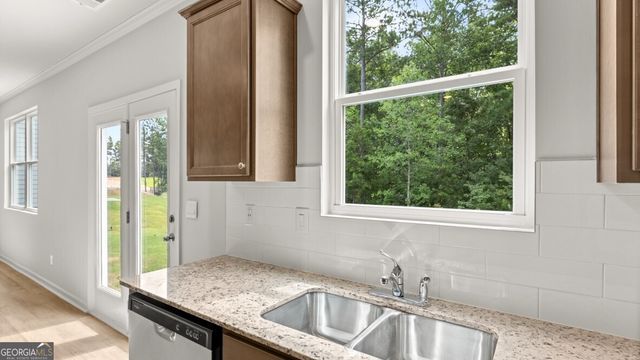 118 Crooked Lake Park, Villa Rica, GA 30180