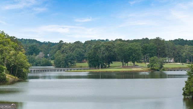 118 Crooked Lake Park, Villa Rica, GA 30180