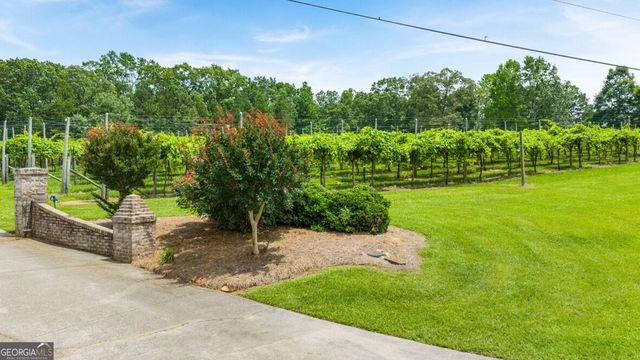 118 Crooked Lake Park, Villa Rica, GA 30180