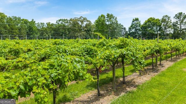 118 Crooked Lake Park, Villa Rica, GA 30180