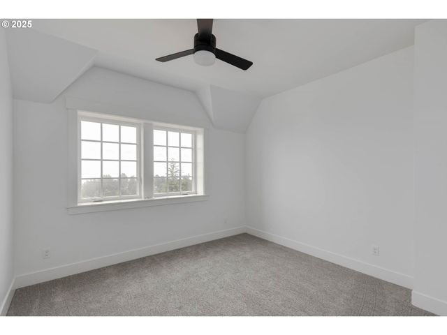 1128 Ne SEASCAPE Ave, Depoe Bay, OR 97341