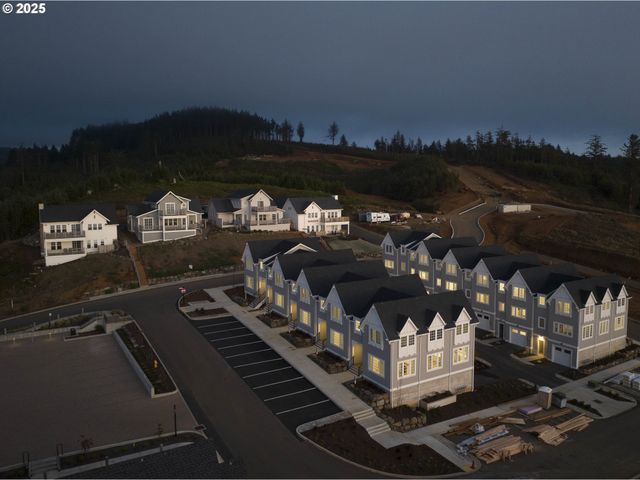 1128 Ne SEASCAPE Ave, Depoe Bay, OR 97341